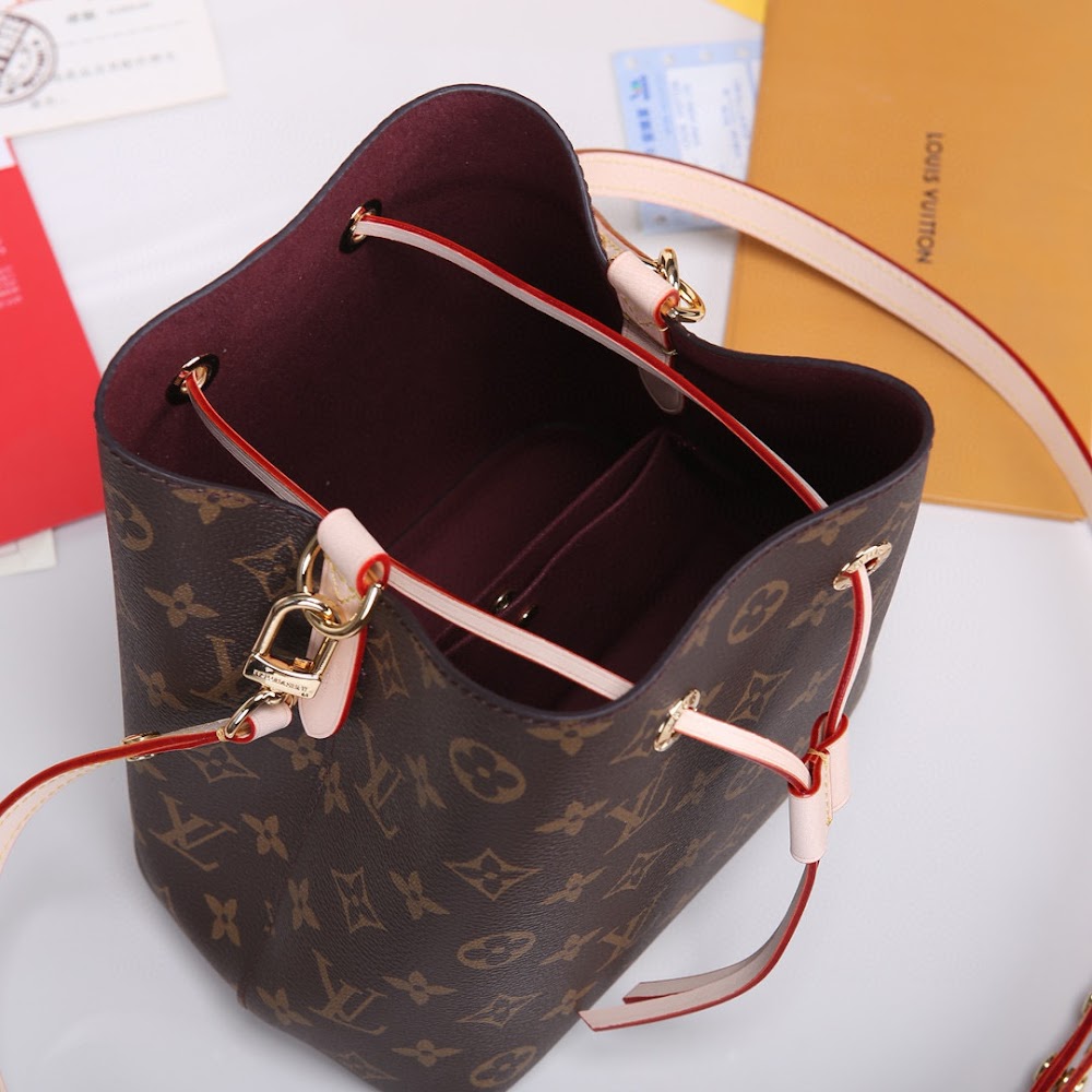Dragons Bags ln Luxury Bag --81470