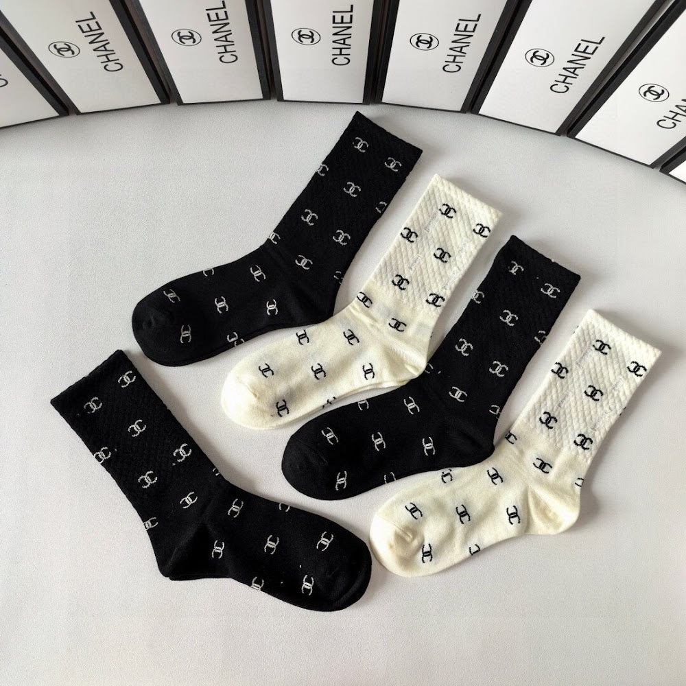Dragons Bags Premium Luxury Socks --98010