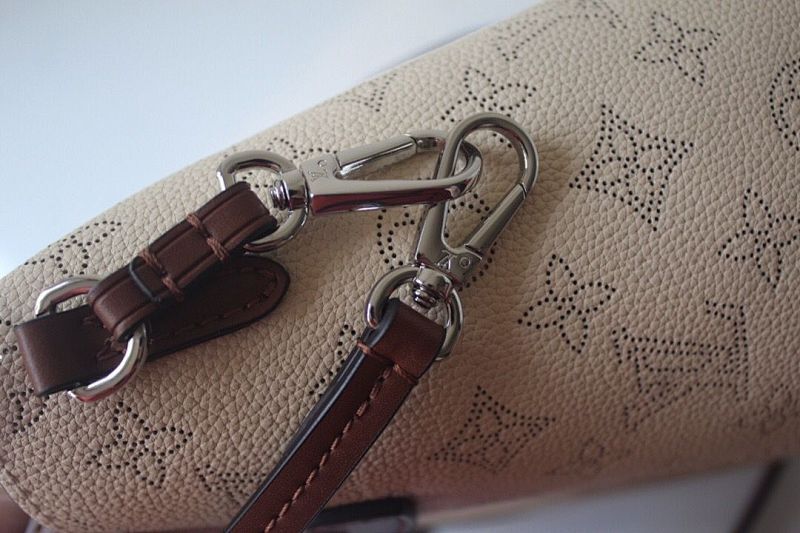 Dragons Bags ln Luxury Bag --58691