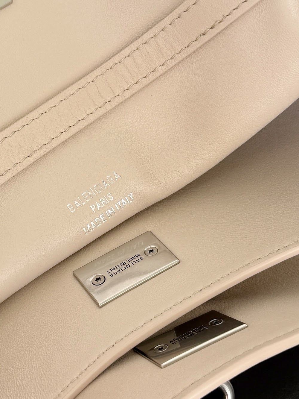 Dragons Bags Balenciaga Luxury Bag --111425