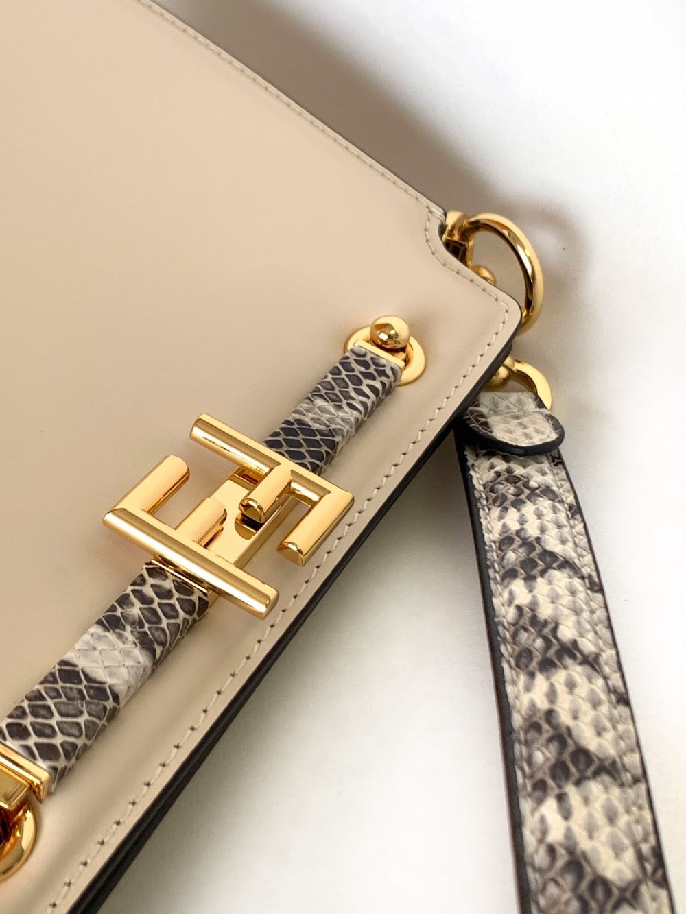 new-luxury-designer-bags-nm15133