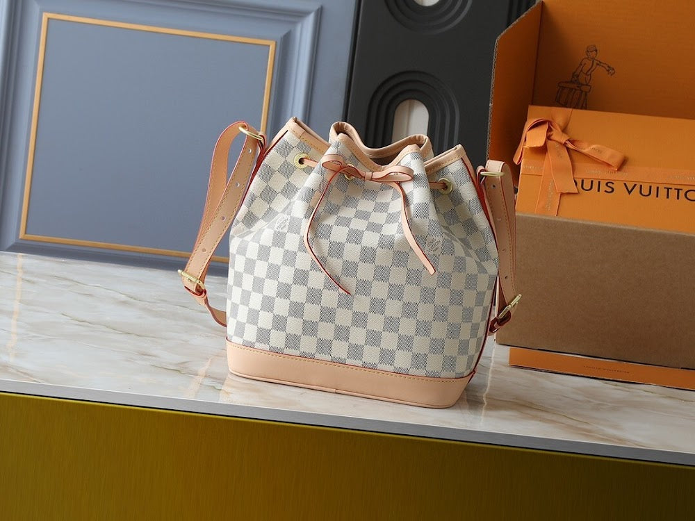Dragons Bags ln Luxury Bag --76925