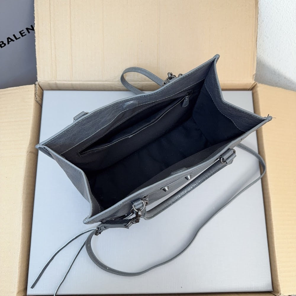 Dragons Bags Balenciaga Luxury Bag --111695