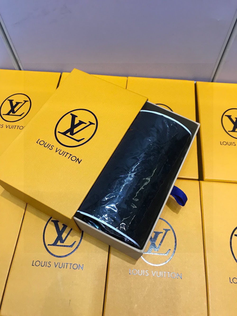 Dragons Bags Premium Luxury Socks --98424