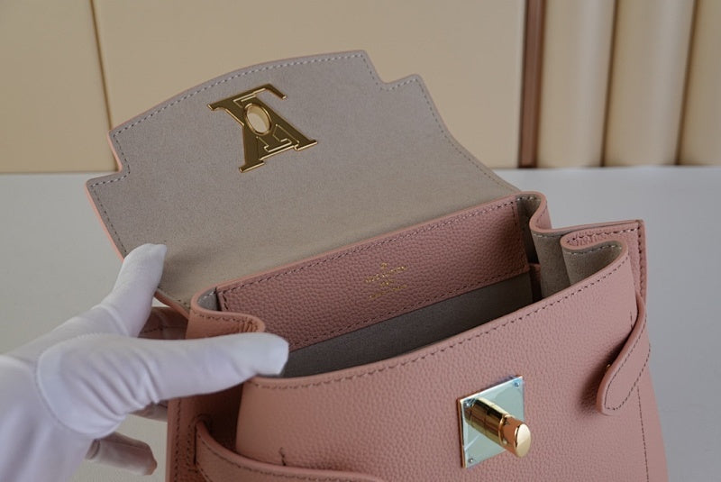 Dragons Bags ln Luxury Bag --61318