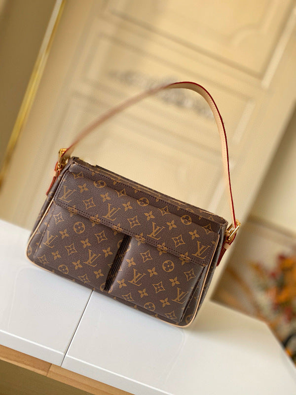 Dragons Bags ln Luxury Bag --81713