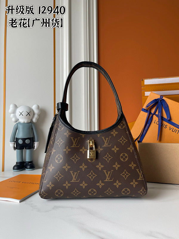 Dragons Bags ln Luxury Bag --81702