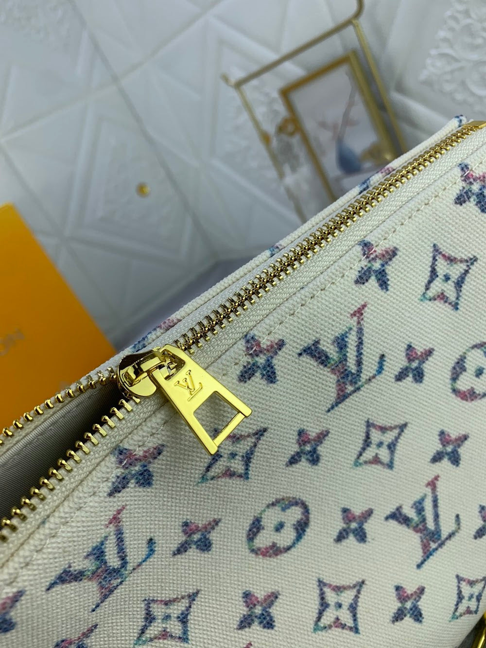 Dragons Bags ln Luxury Bag --76205