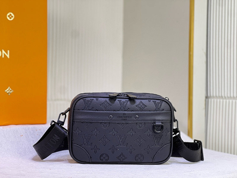 Dragons Bags ln Luxury Bag --70551