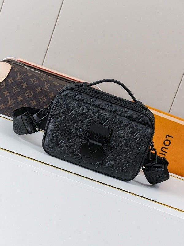 Dragons Bags ln Luxury Bag --71596