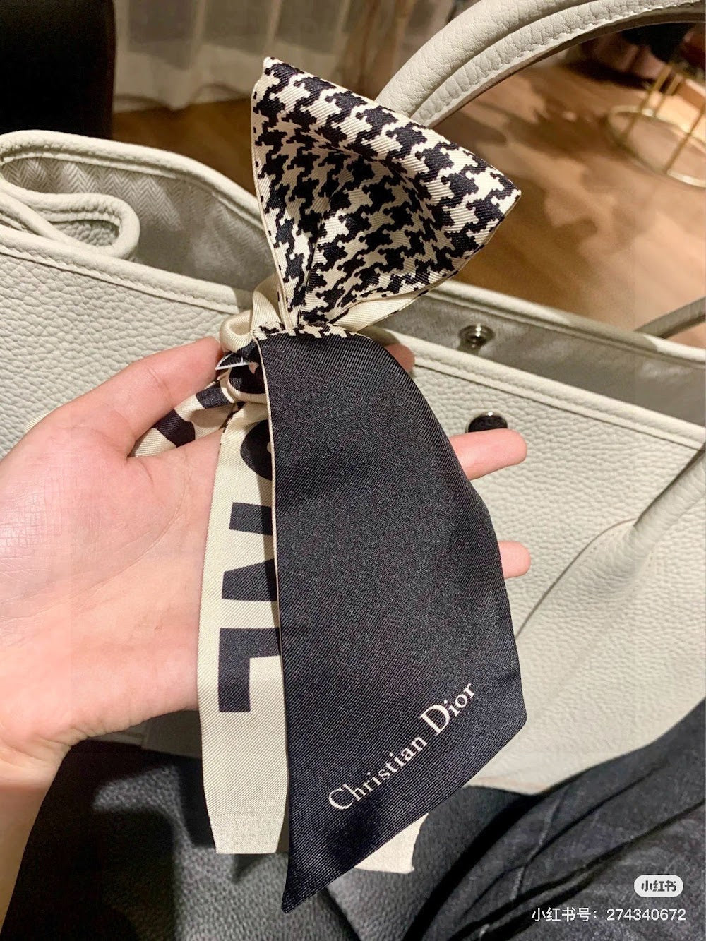 Dragons Bags Premium Designer Scarf --98936