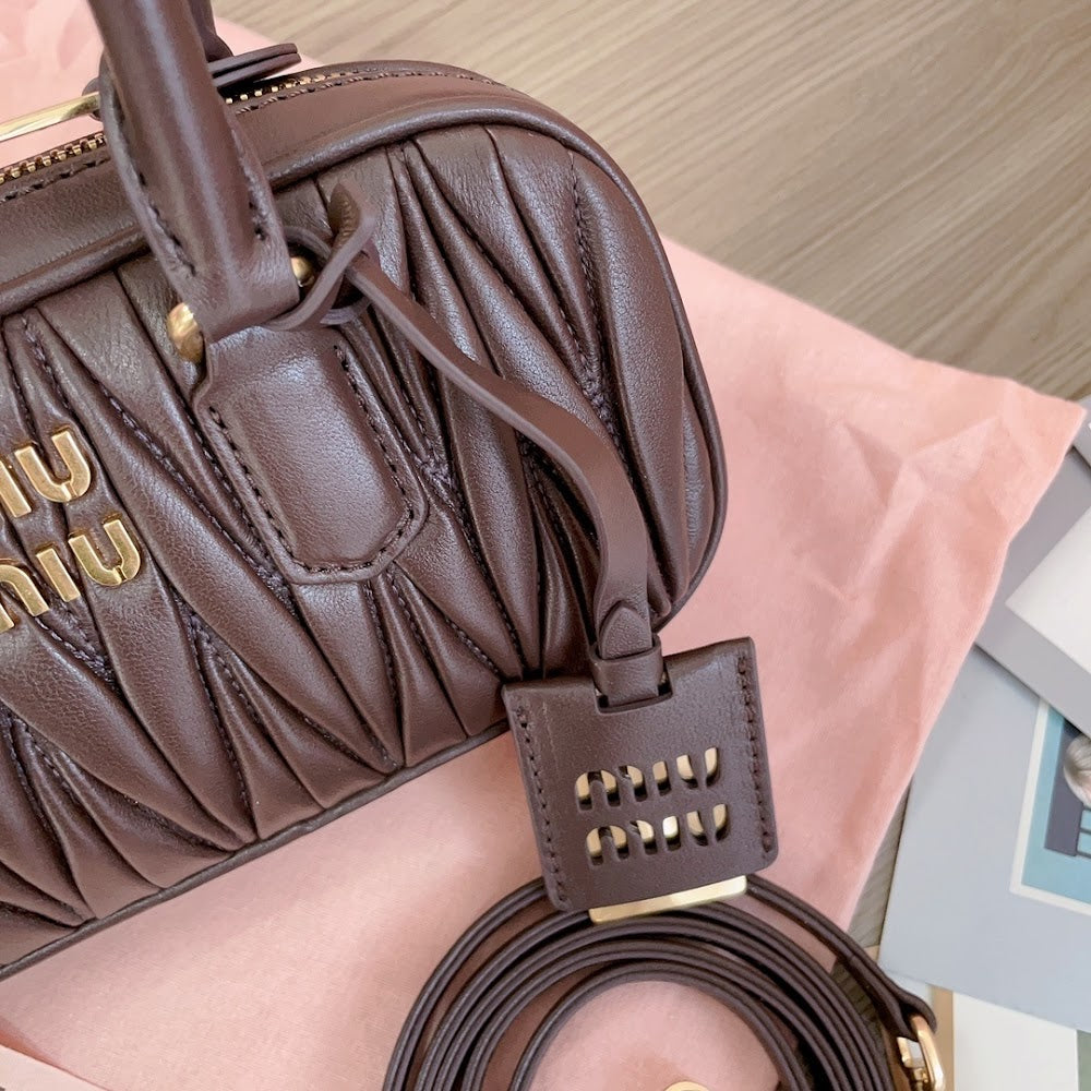 Dragons Bags Miun Miun Luxury Bag --123336