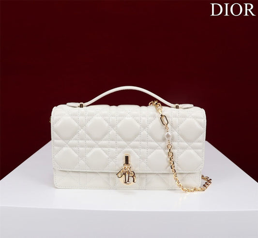 Dragons BagsDiorn Luxury Bag --116228