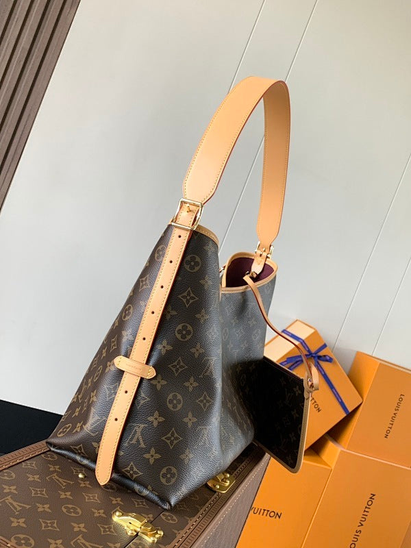 Dragons Bags ln Luxury Bag --81679