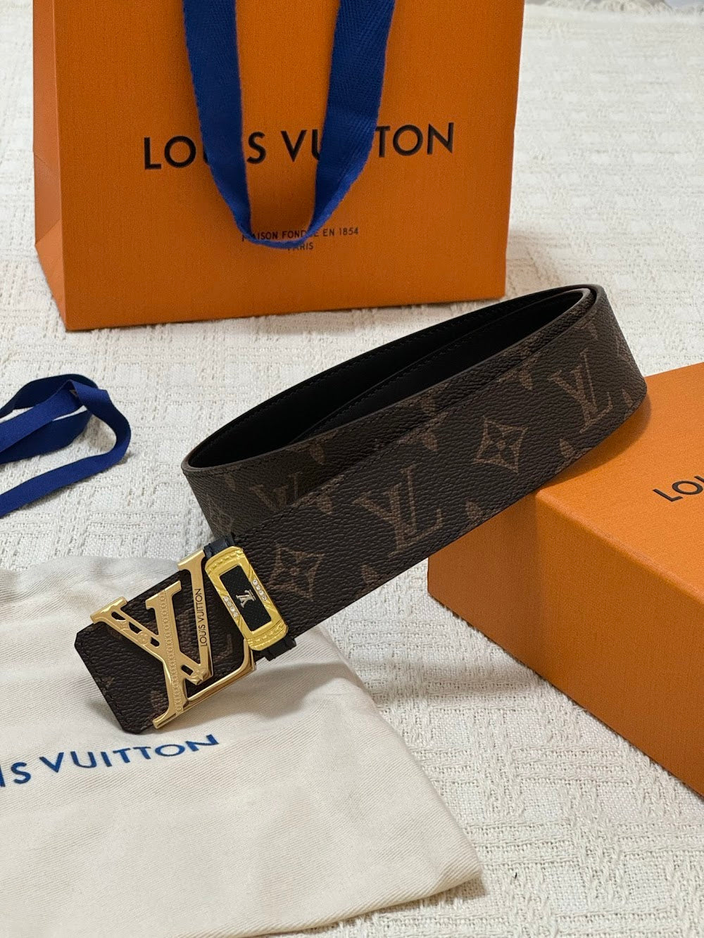 Dragons Bags ln Luxury Belt --109721