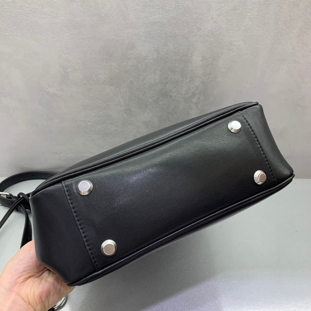 Dragons Bags Balenciaga Luxury Bag --110990