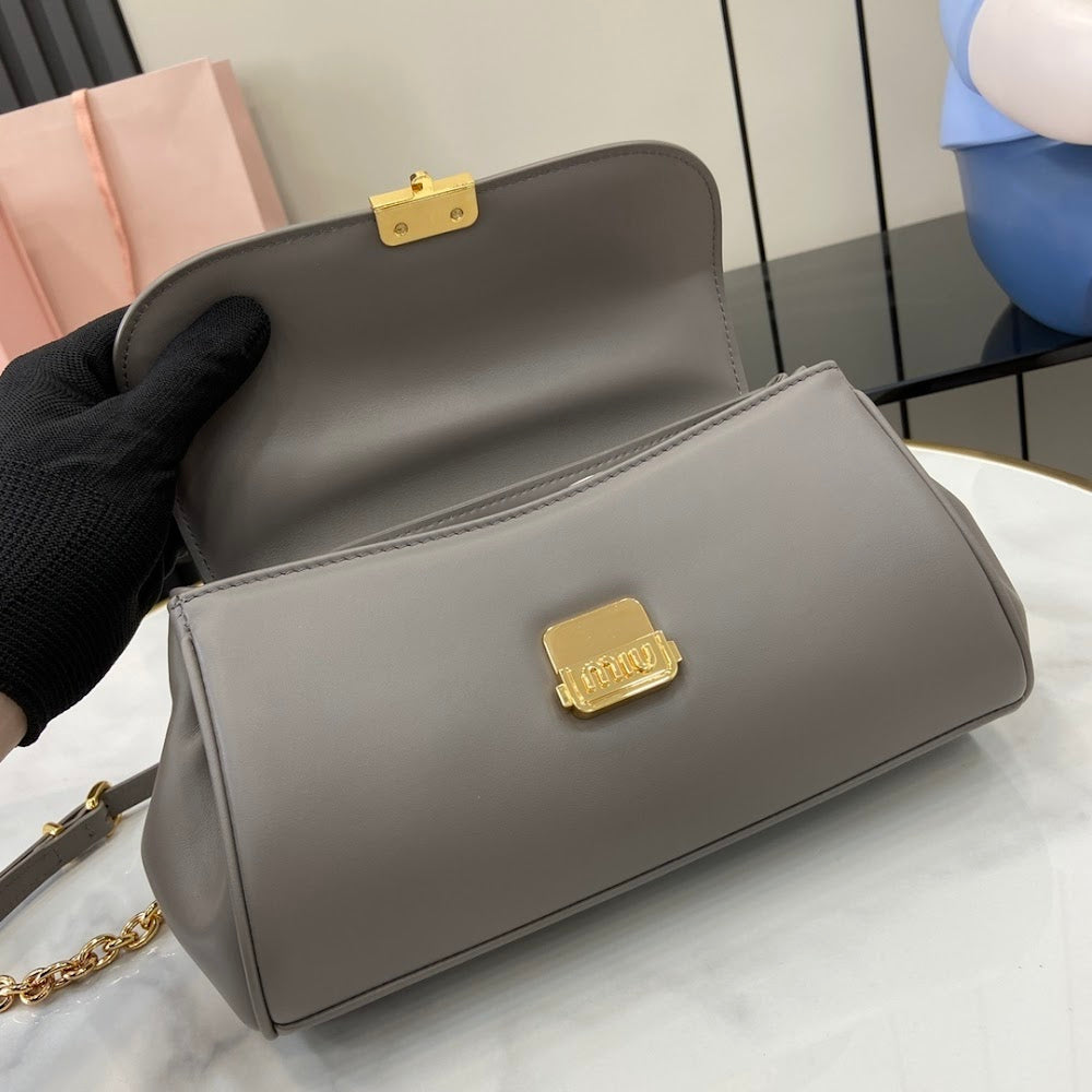 Dragons Bags Miun Miun Luxury Bag --122359