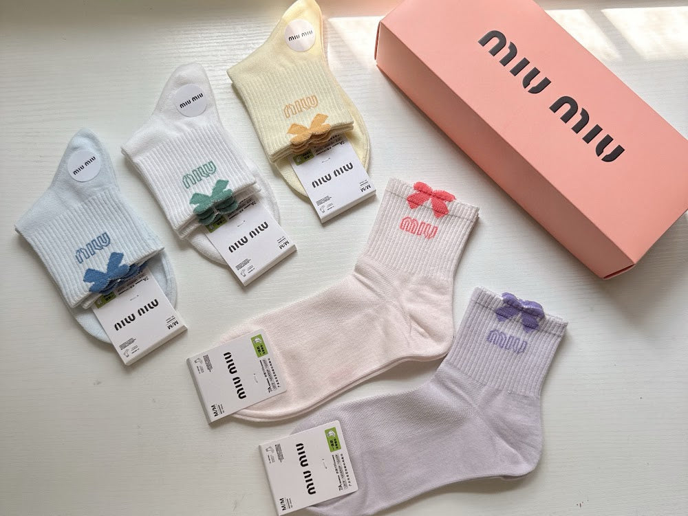 Dragons Bags Premium Luxury Socks --98524