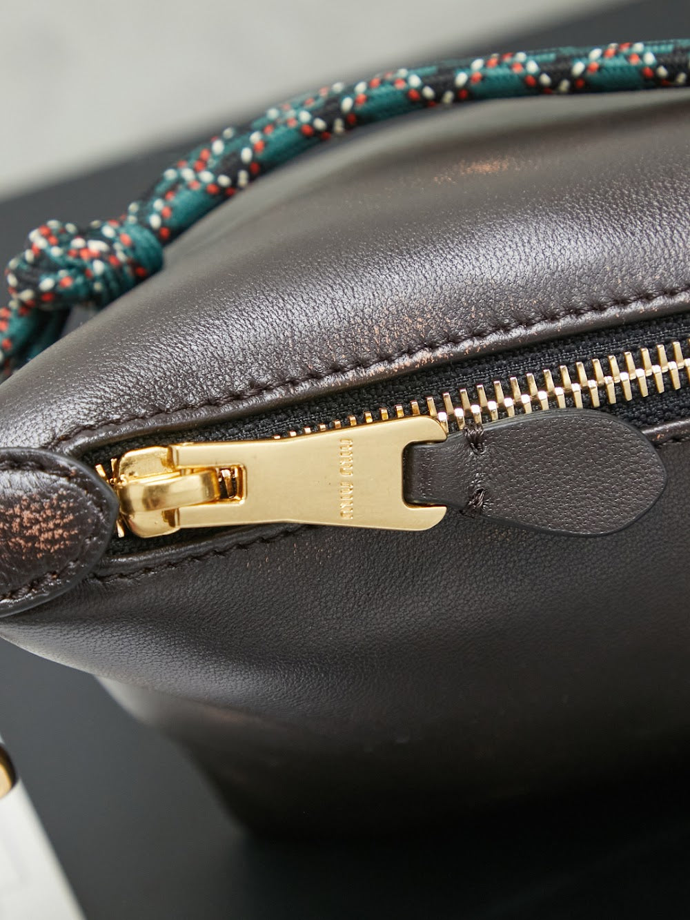Dragons Bags Miun Miun Luxury Bag --123210