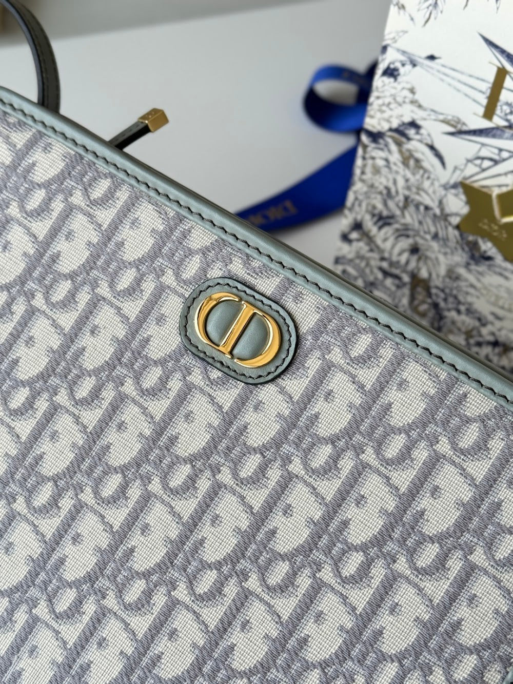 Dragons BagsDiorn Luxury Bag --115322