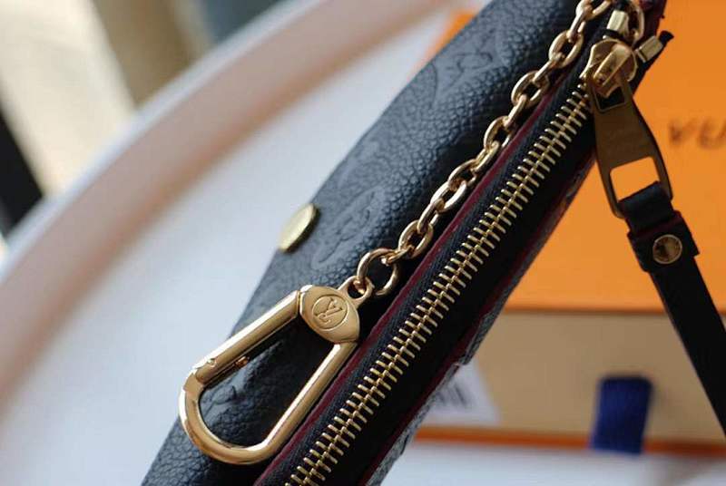 Dragons Bags ln Luxury Bag --59671