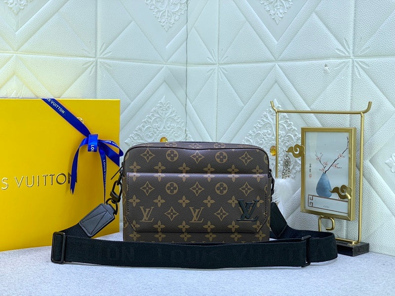 Dragons Bags ln Luxury Bag --70142