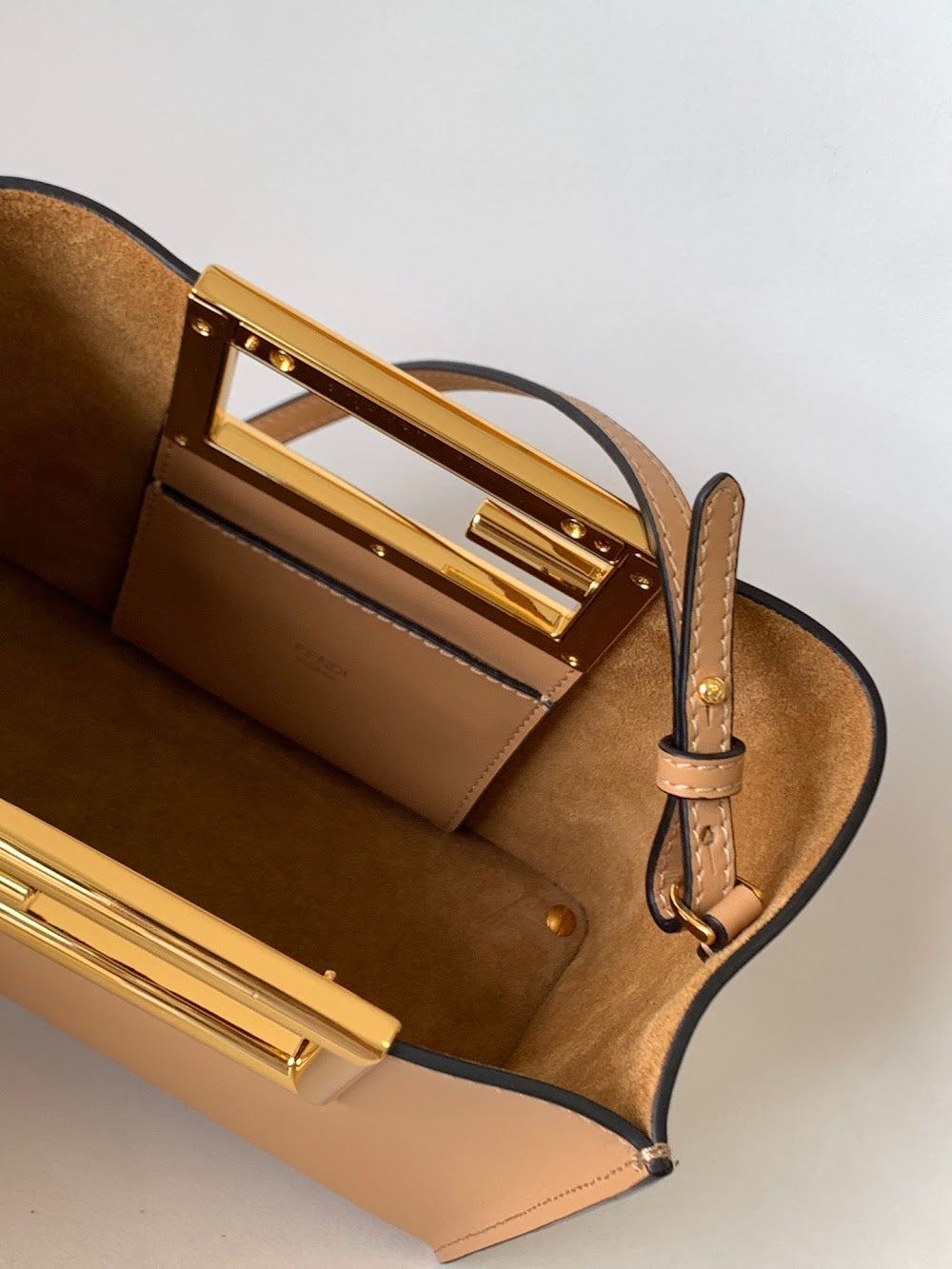 new-designer-premium-bags-nm15349