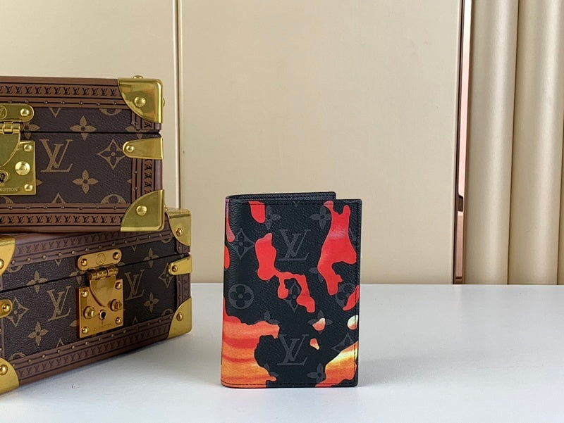 Dragons Bags ln Luxury Bag --67997
