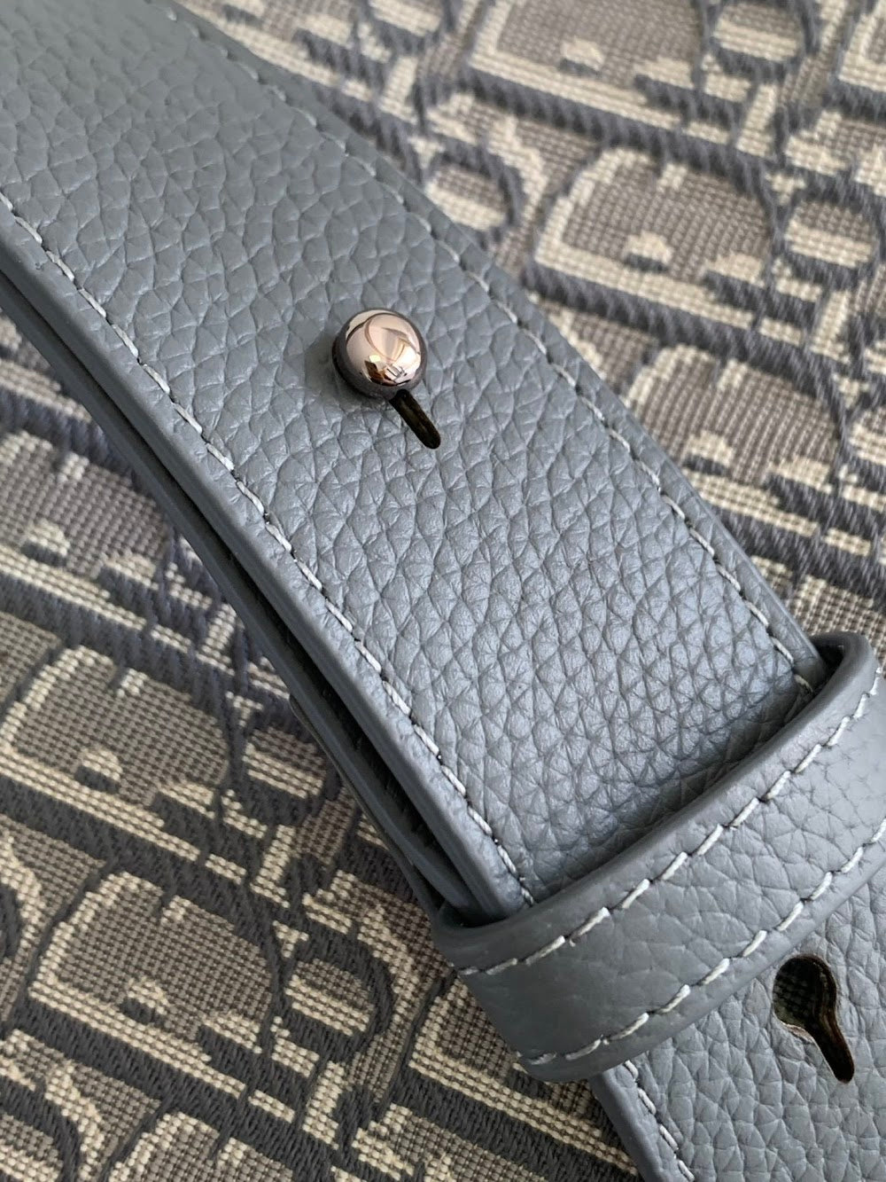 Dragons BagsDiorn Luxury Bag --116006