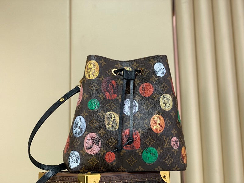Dragons Bags ln Luxury Bag --60487