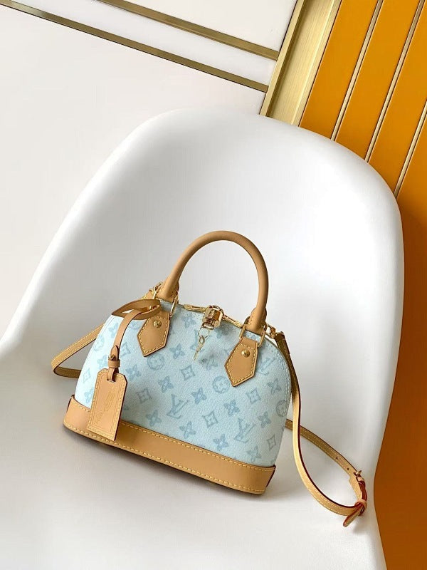 Dragons Bags ln Luxury Bag --81860
