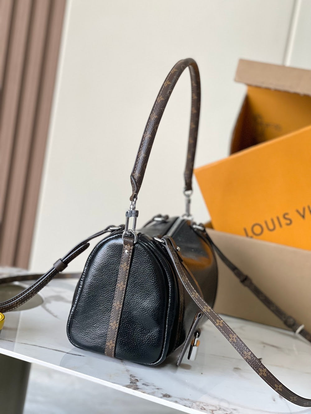 Dragons Bags ln Luxury Bag --95694