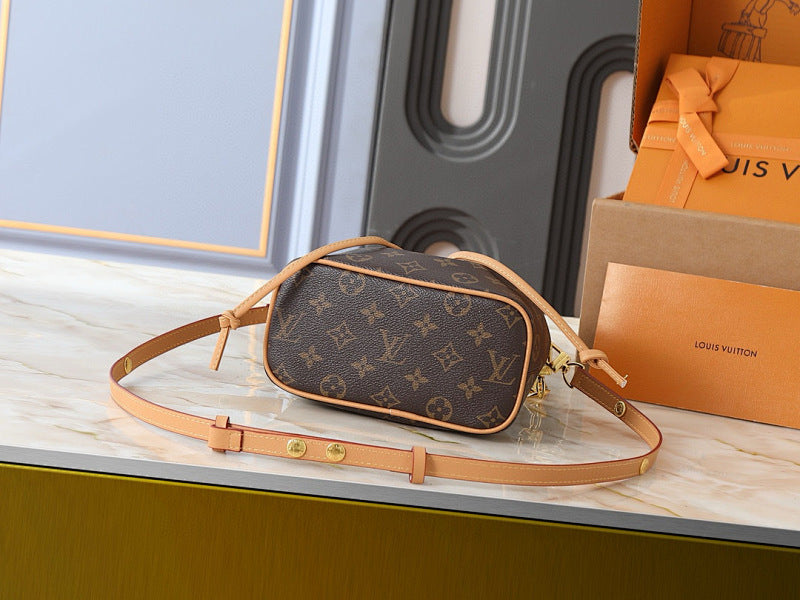 Dragons Bags ln Luxury Bag --81844