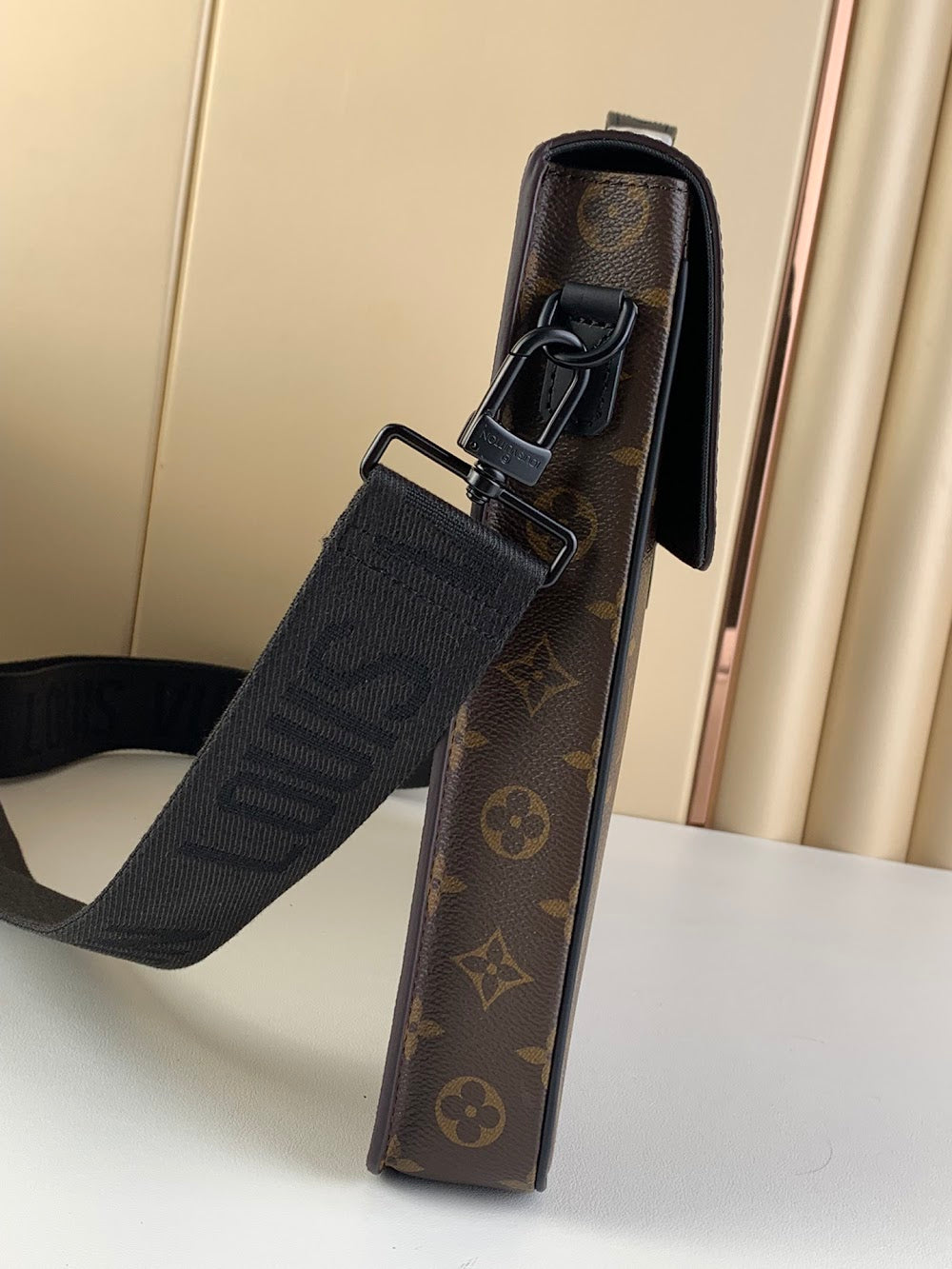 Dragons Bags ln Luxury Bag --67597