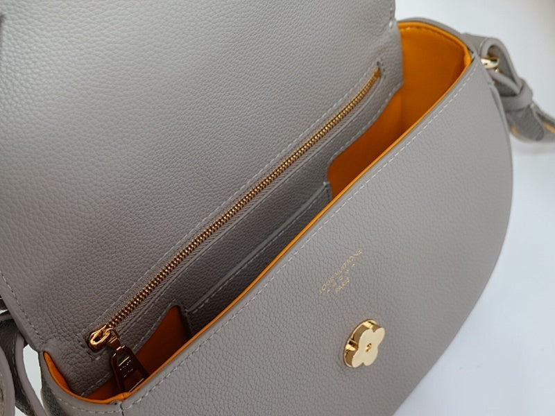 Dragons Bags ln Luxury Bag --67002
