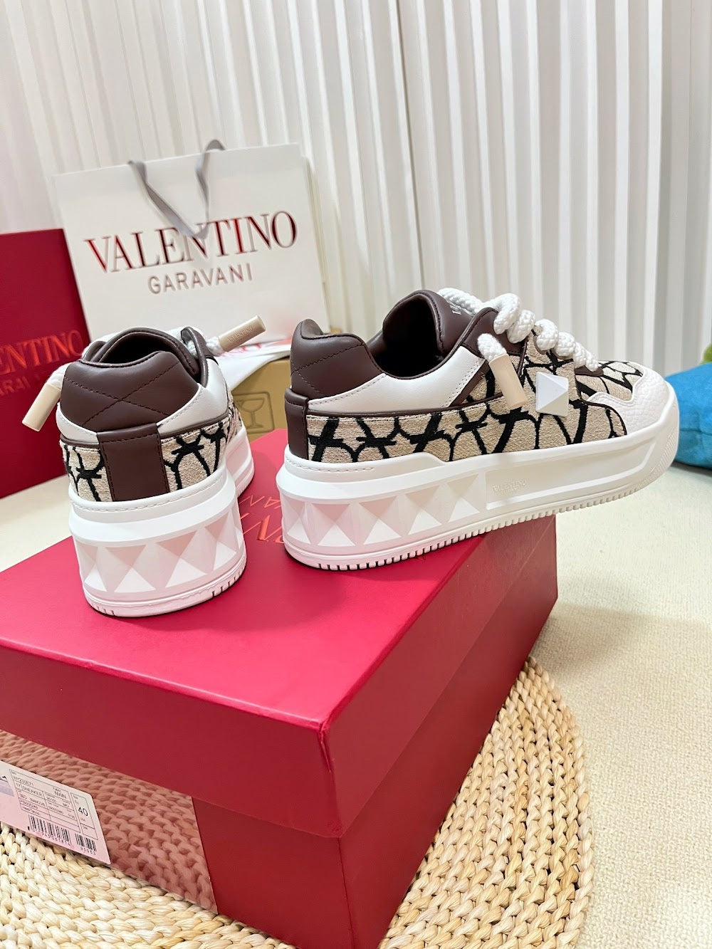 Dragons Bags Valentino Luxury Shoes --52576