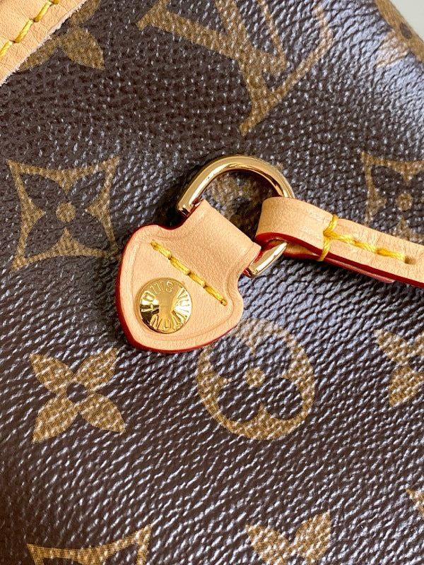 Dragons Bags ln Luxury Bag --81817