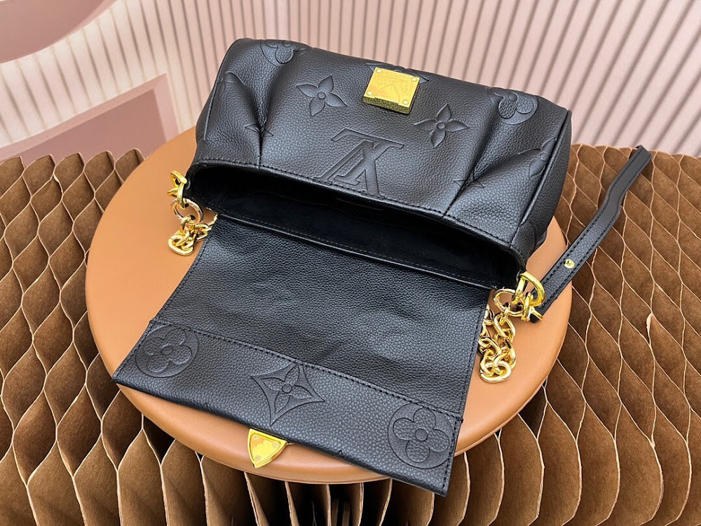 Dragons Bags ln Luxury Bag --81403