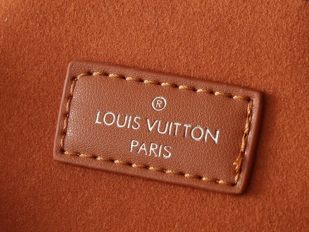 Dragons Bags ln Luxury Bag --76430