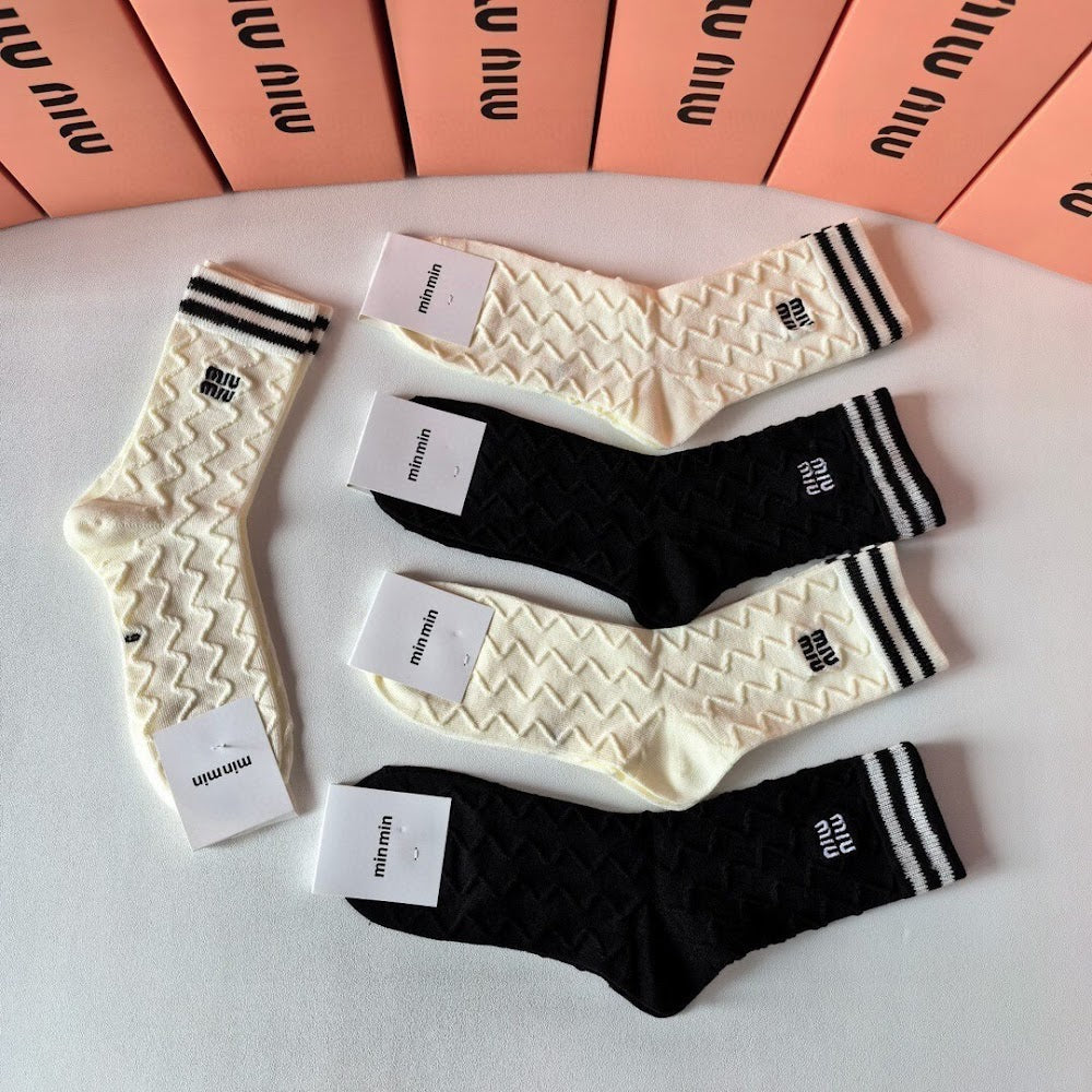 Dragons Bags Premium Luxury Socks --97889