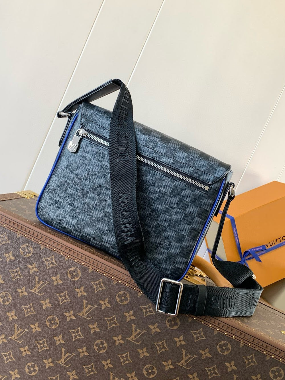Dragons Bags ln Luxury Bag --71285