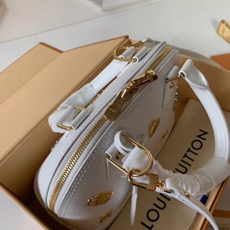 Dragons Bags ln Luxury Bag --60754