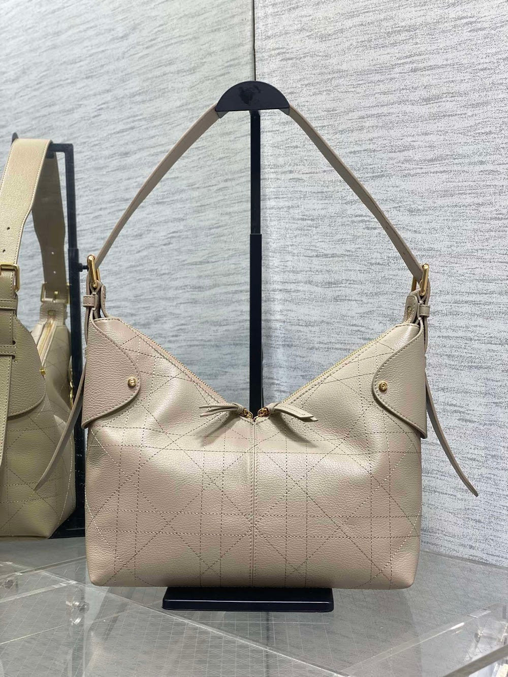 Dragons BagsDiorn Luxury Bag --116080