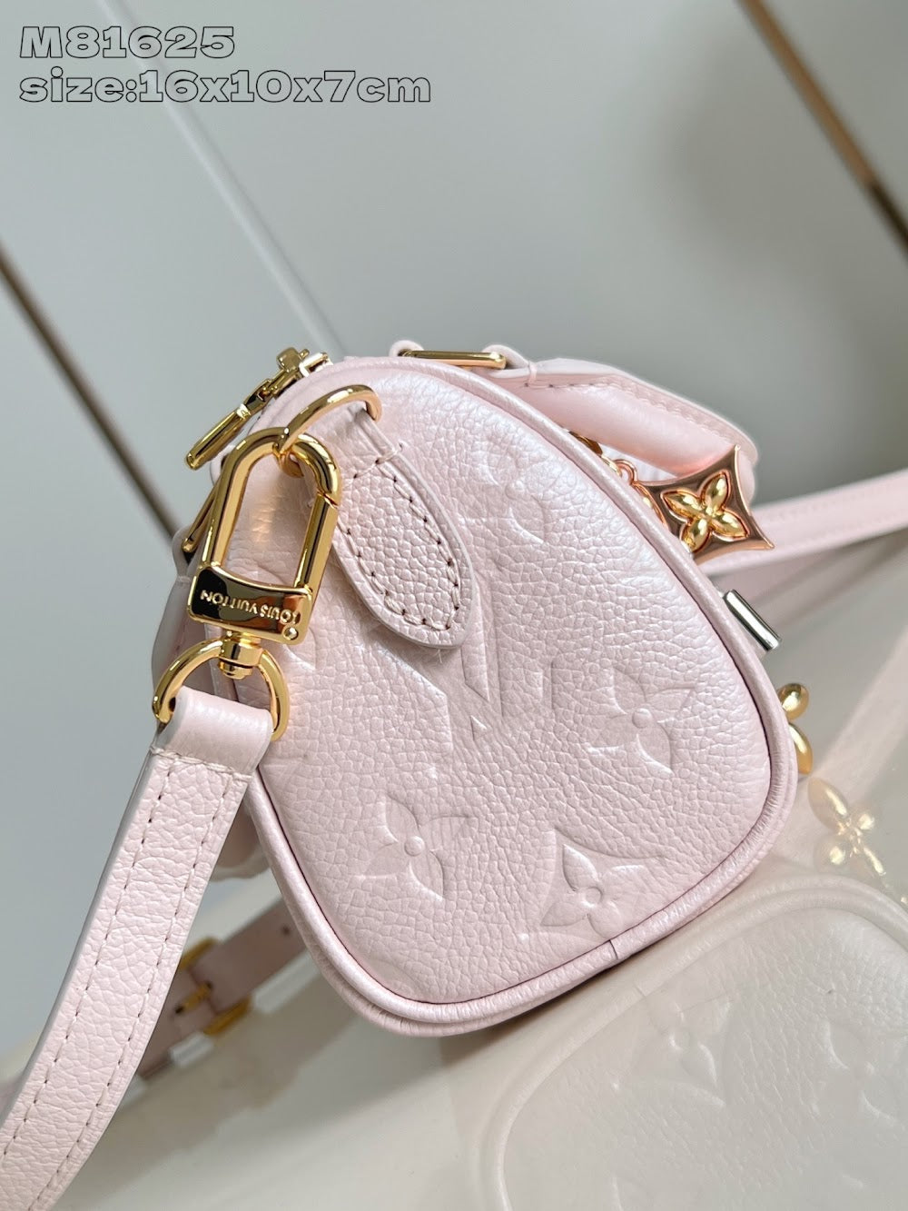 Dragons Bags ln Luxury Bag --97572