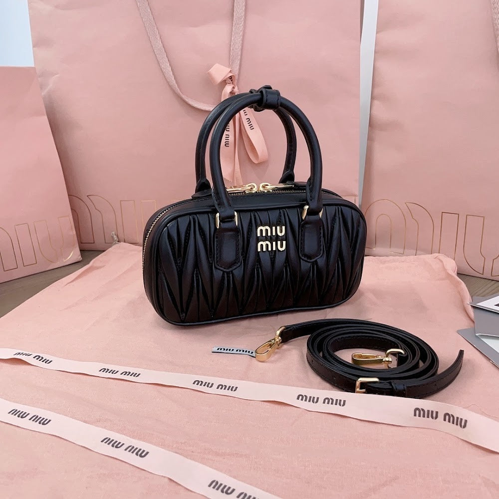 Dragons Bags Miun Miun Luxury Bag --123333