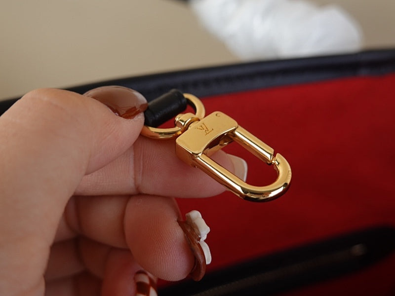 Dragons Bags ln Luxury Bag --60479