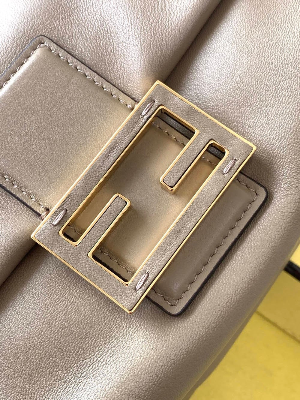 new-luxury-designer-bags-nm15023