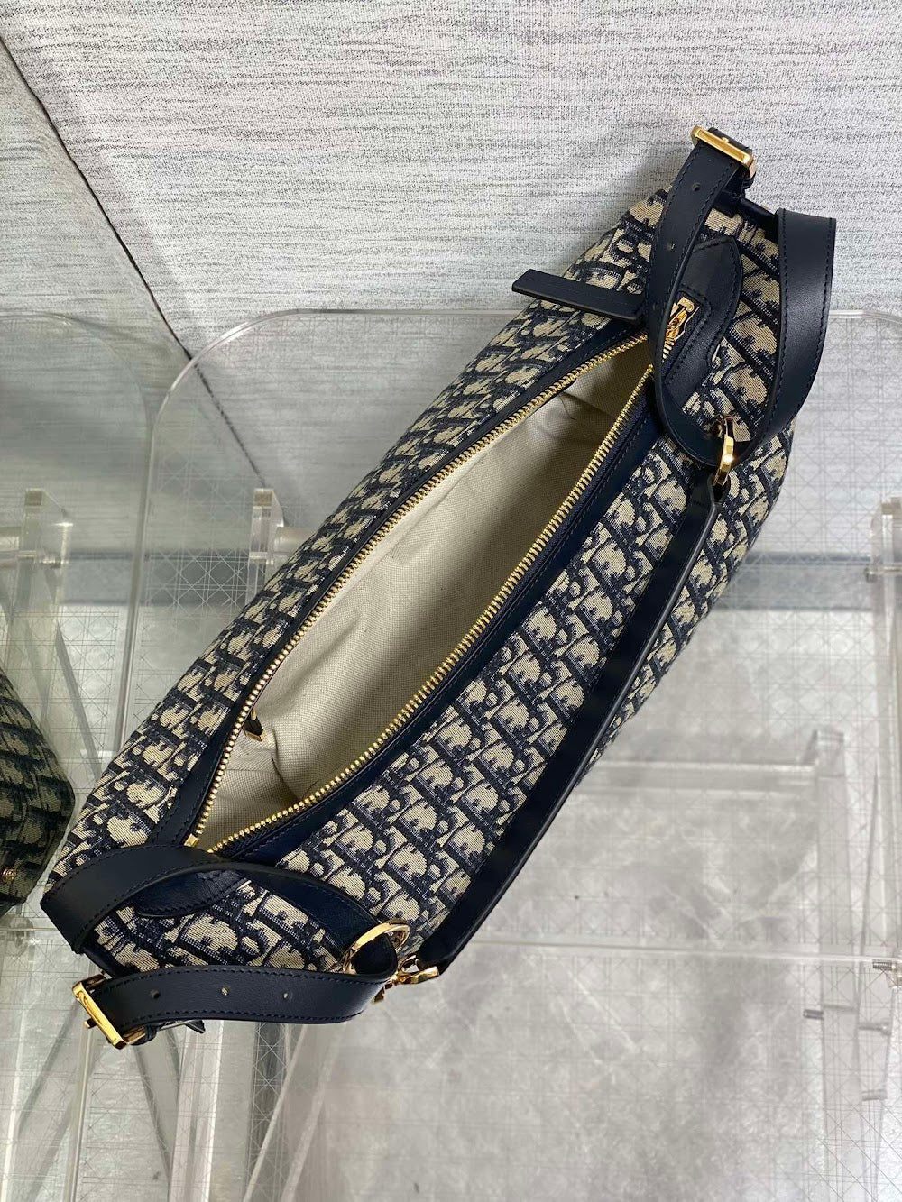 Dragons BagsDiorn Luxury Bag --116144