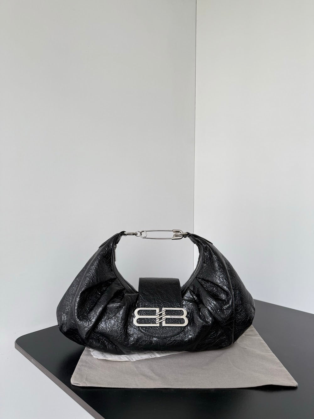 Dragons Bags Balenciaga Luxury Bag --111640