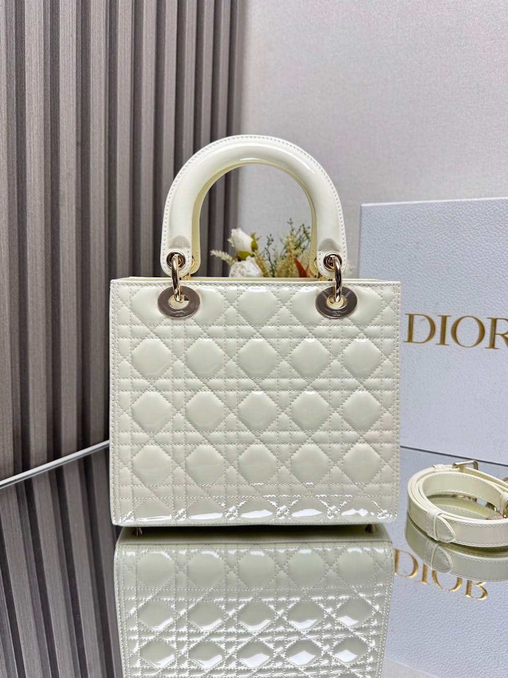 Dragons BagsDiorn Luxury Bag --116025